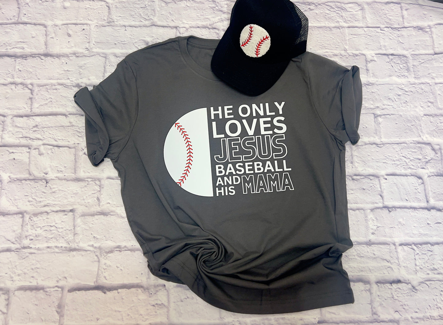 Loves Baseball, Jesus & his Mama - T-shirt